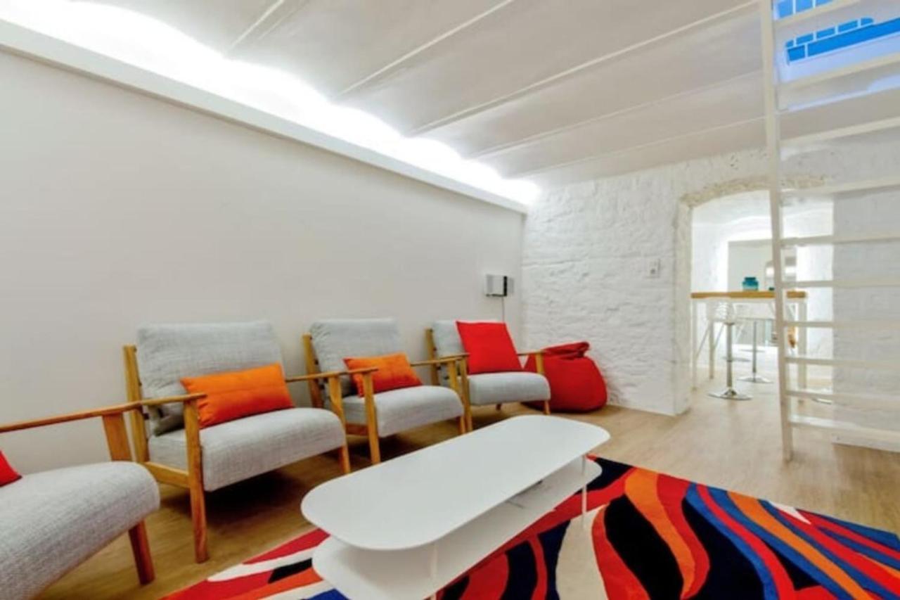 Cozy 2 Bedroom Apartment In Париж Екстер'єр фото